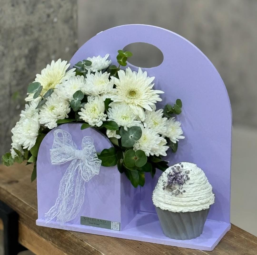 Bakewareind Cake And Hamper Stand, ( Select Color) - Bakeware India