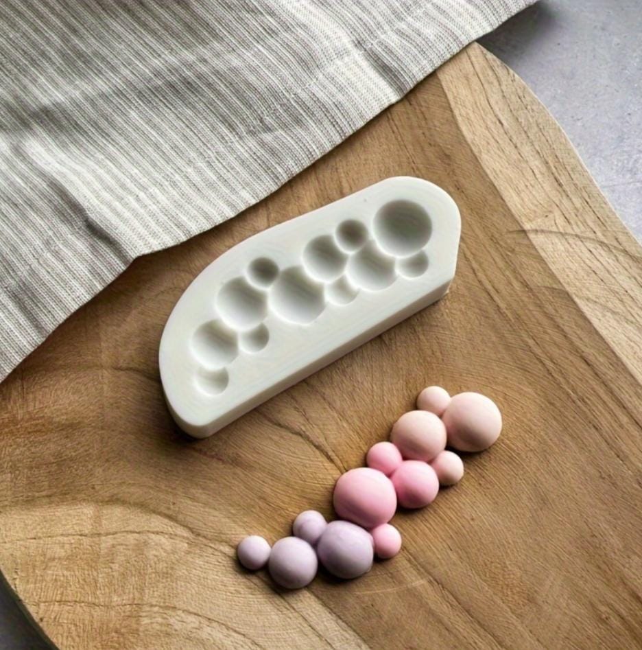 Bakewareindia Garland Round Pearl Bubble Gems Sphere Fondant Chocolate Cake Decorating Silicone Mould - Bakeware India