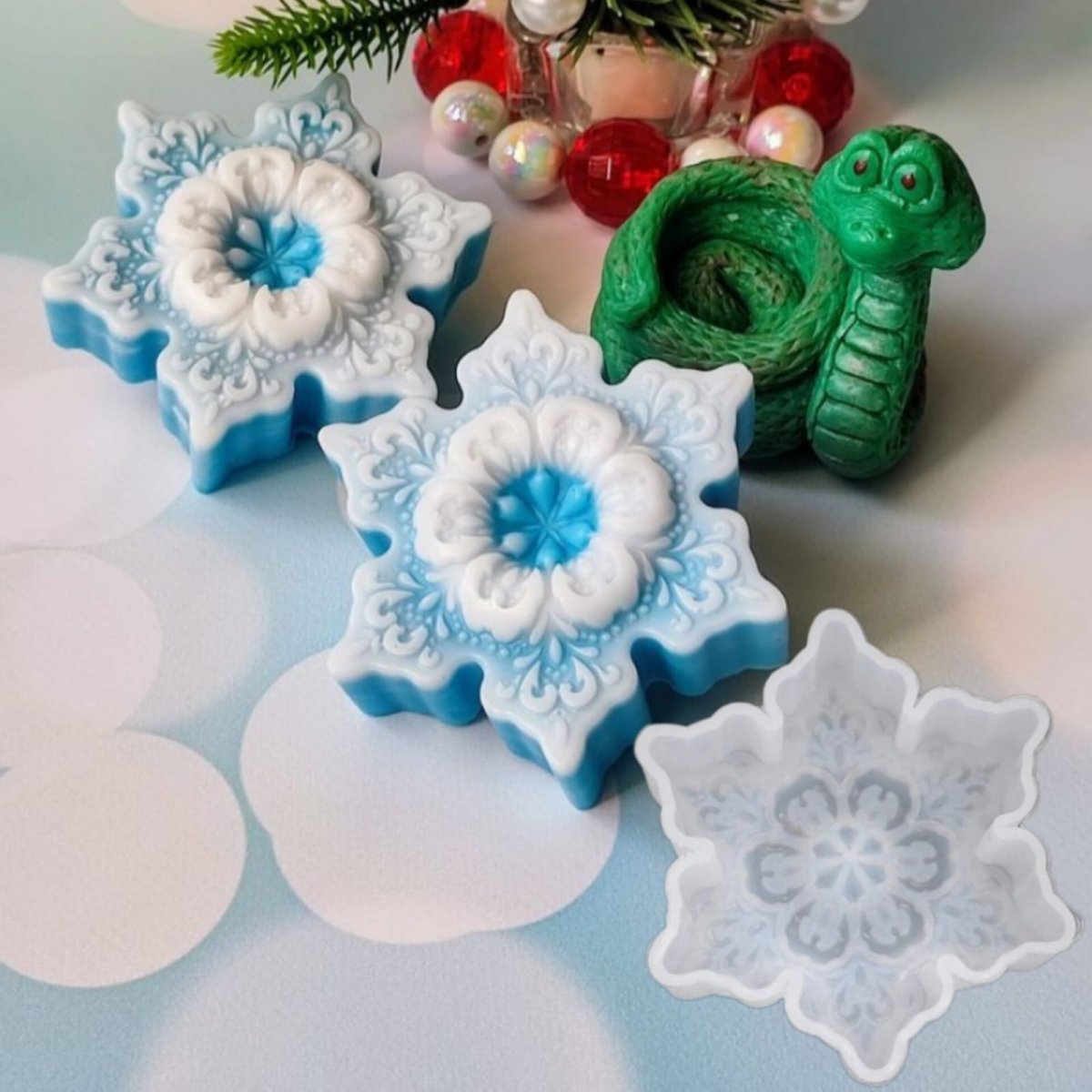 Lyba Mould 3D Snowflake Silicone Candle Cake Mould - Bakeware India