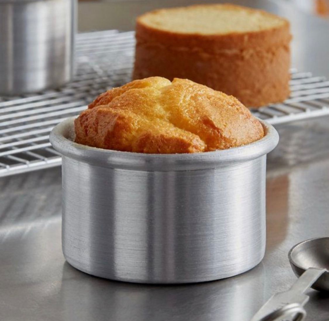 Bakewareind 4x3Inch height Aluminium Round Pan - Bakewareindia
