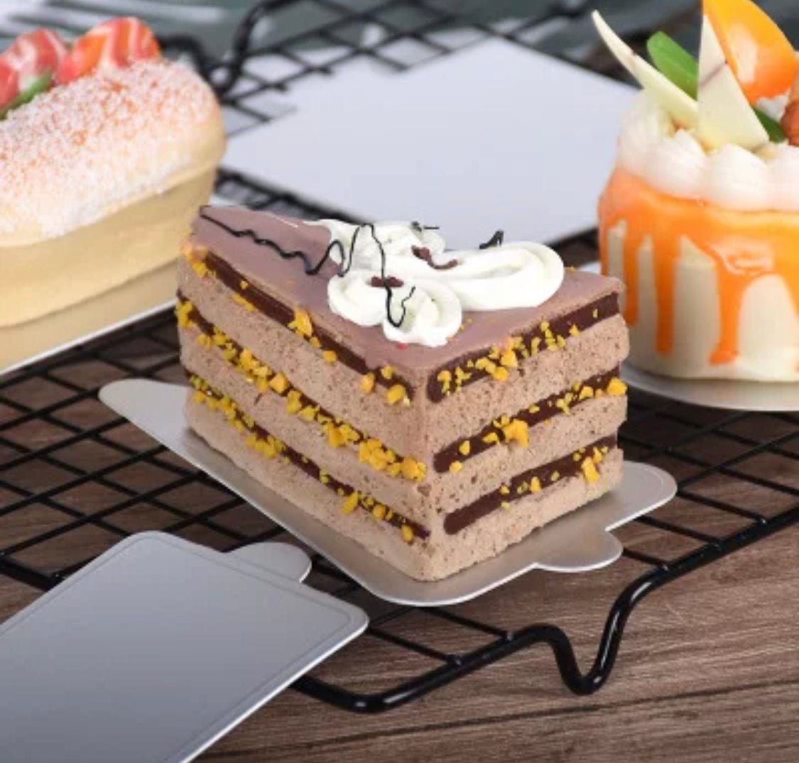 Bakewareind Pastry Base ,Triangle 50pc - Bakewareindia
