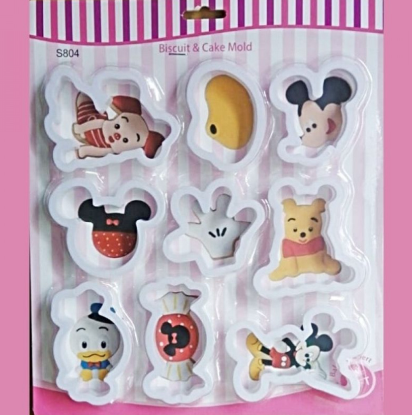 Bakewareind Disney and Cartoon Character Plastic Cookie and Fondant Cutter Set