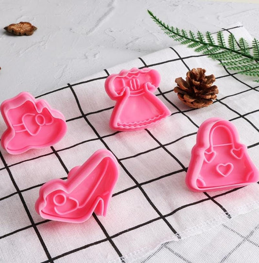 Bakewareind Dress, Hat, Heels & Bag Plunger Cookie Cutter, 4pcs set