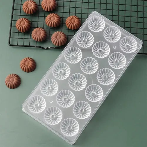 Bakewareind Flower Chocolate polycarbonate Mould, 18 Cavity