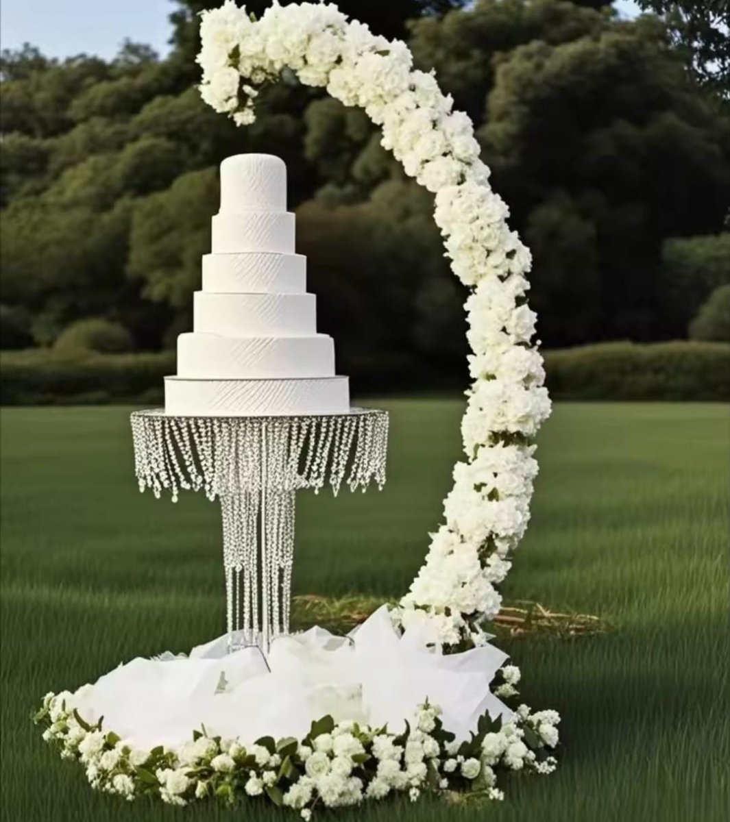 Bakewareind 7 Feet Chandelier Wedding Cake Stand With Crystals - Bakeware India