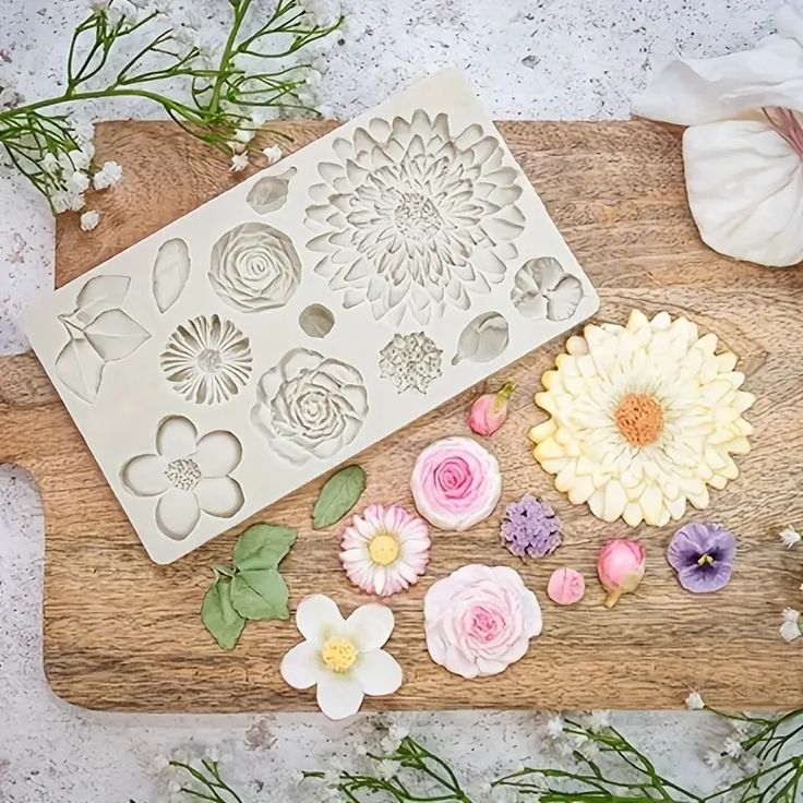Bakewareind Buttercream Assorted Flower Leaf Fondant Silicone Chocolate Mould - Bakeware India