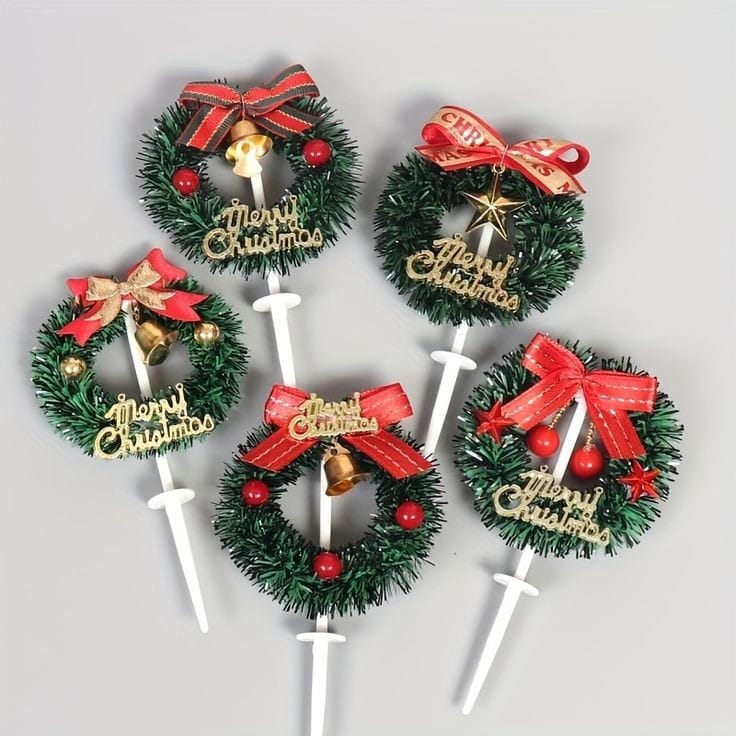 Bakewareind Christmas Wreath Cake Decoration Cake Topper, 5pcs - Bakeware India