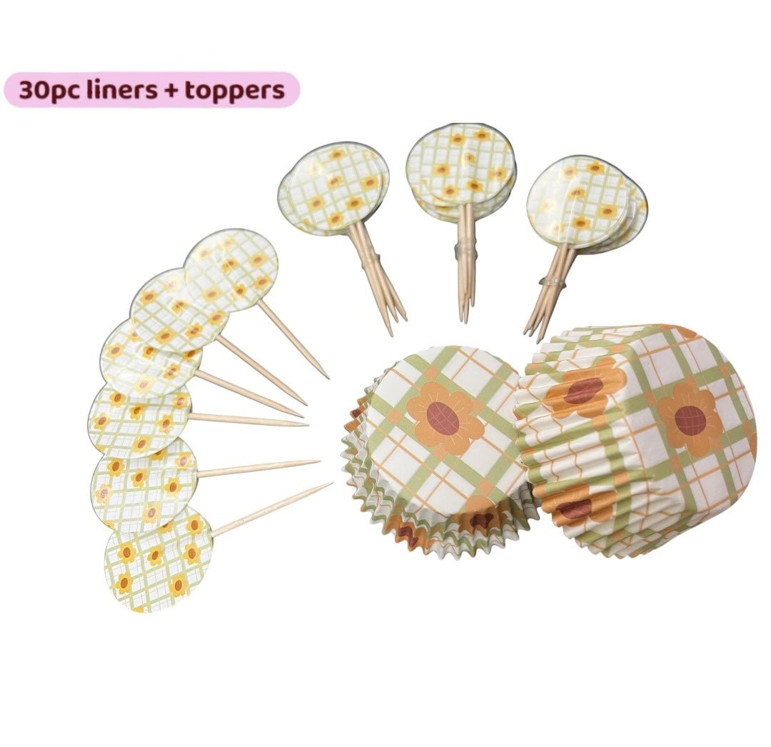 Bakewareind Cupcake Liners Kit with Cupcake Toppers (select colors) - Bakeware India