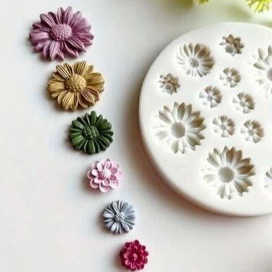 Bakewareind Daisy Silicone Mould Chrysanthemum Silicone Fondant Cake Mould - Bakeware India