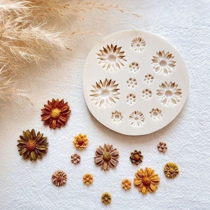 Bakewareind Daisy Silicone Mould Chrysanthemum Silicone Fondant Cake Mould - Bakeware India