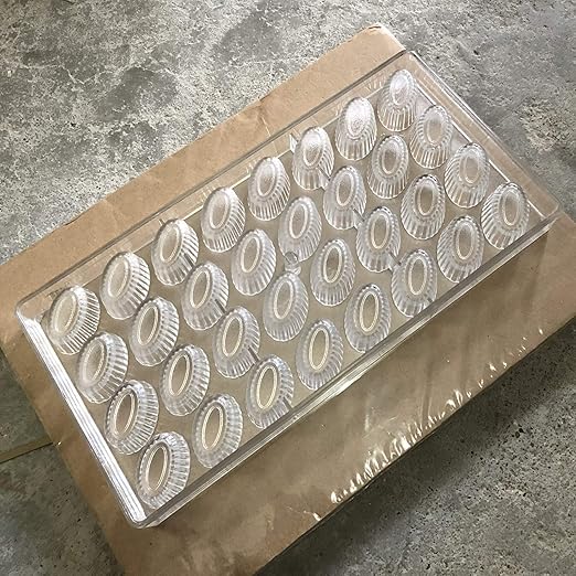 Bakewareind Oval Design Polycarbonate Chocolate Mould - Bakeware India
