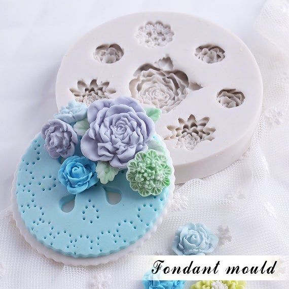 Bakewareind Rose Flower Assorted Fondant Silicone Mould 8 Cavity - Bakeware India
