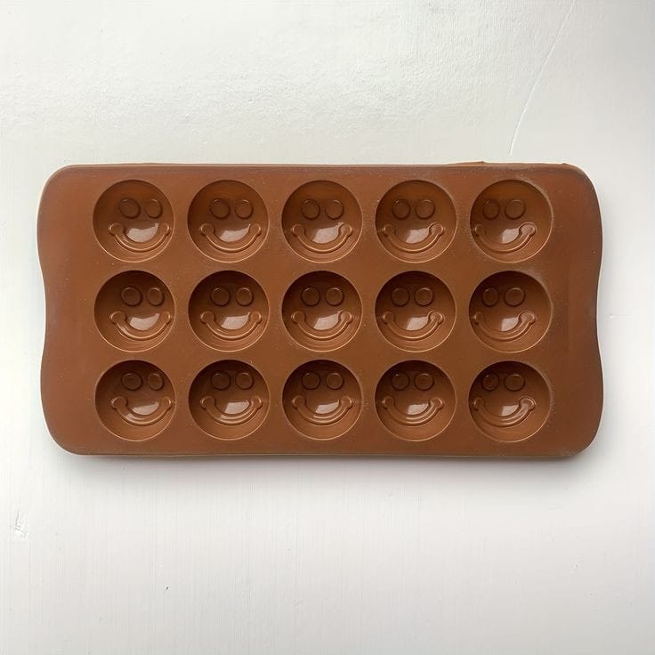 Bakewareind Smile chocolate silicone mould - Bakeware India