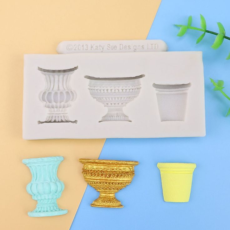 Bakewareind Vase Shape Silicone Fondant Cake Mould - Bakeware India