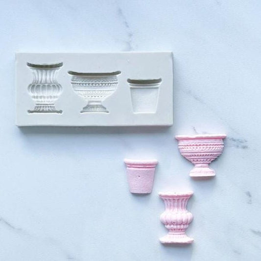 Bakewareind Vase Shape Silicone Fondant Cake Mould - Bakeware India