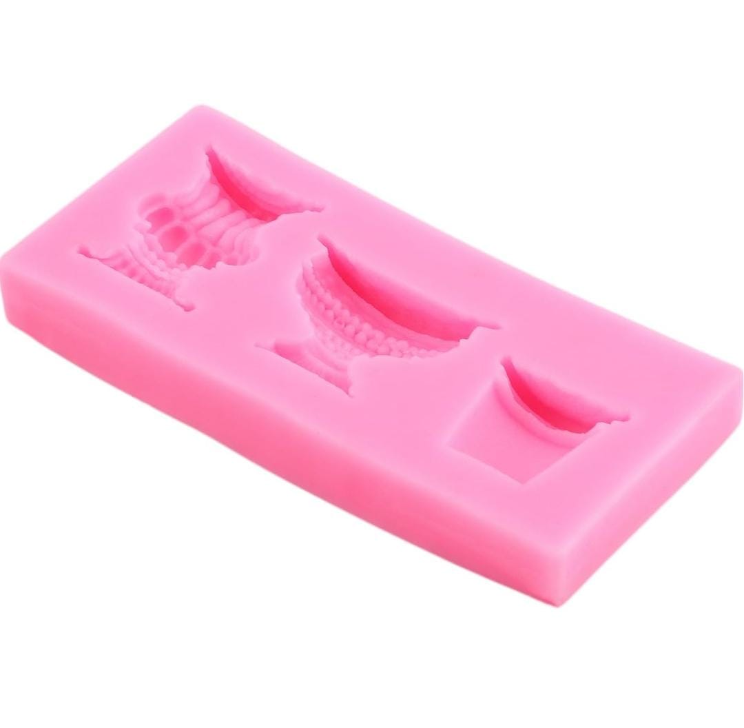 Bakewareind Vase Shape Silicone Fondant Cake Mould - Bakeware India