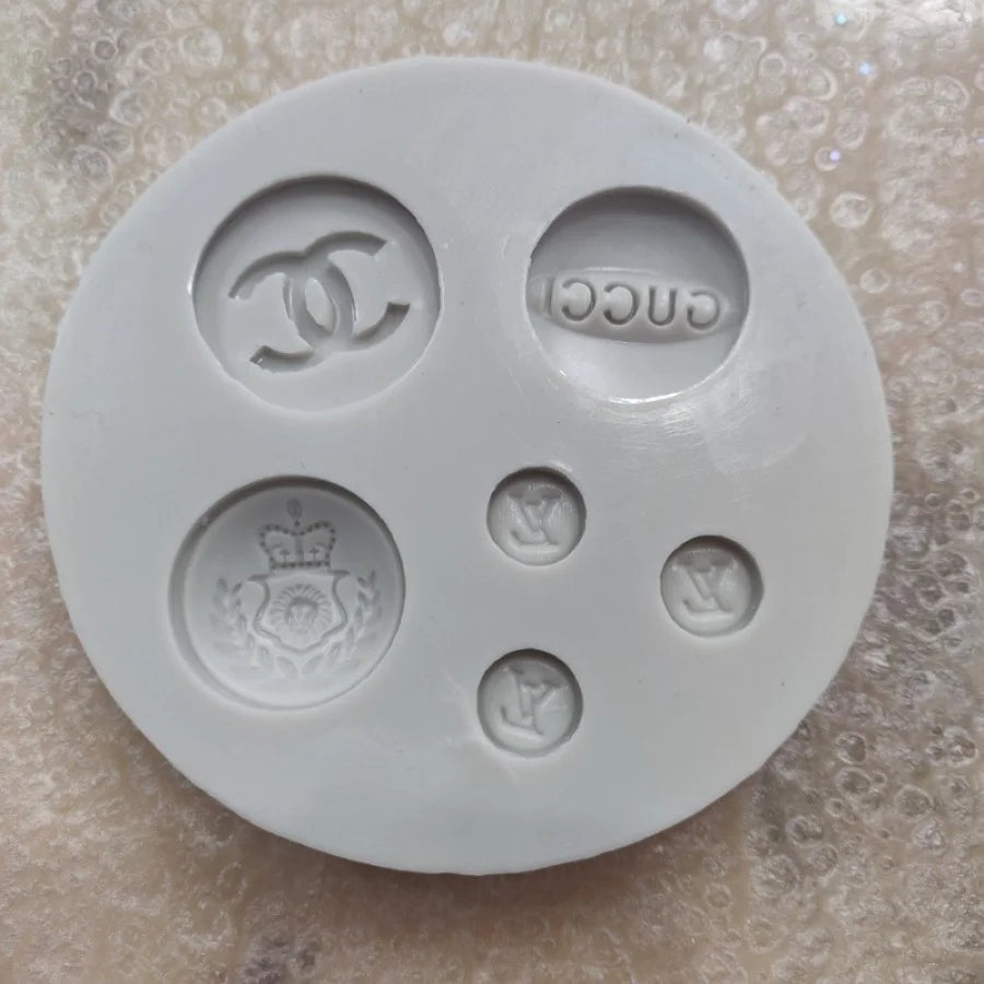 Bakewareind High Fashion Multiple Brand Logo Silicone Mold