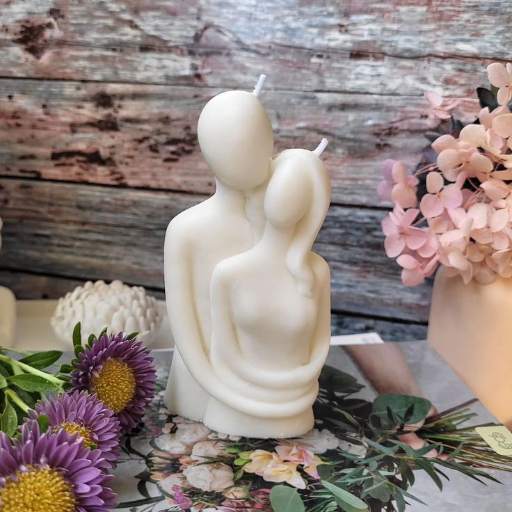 Lyba Mould Hugging Couple Body Candle Silicone Mould - Bakeware India