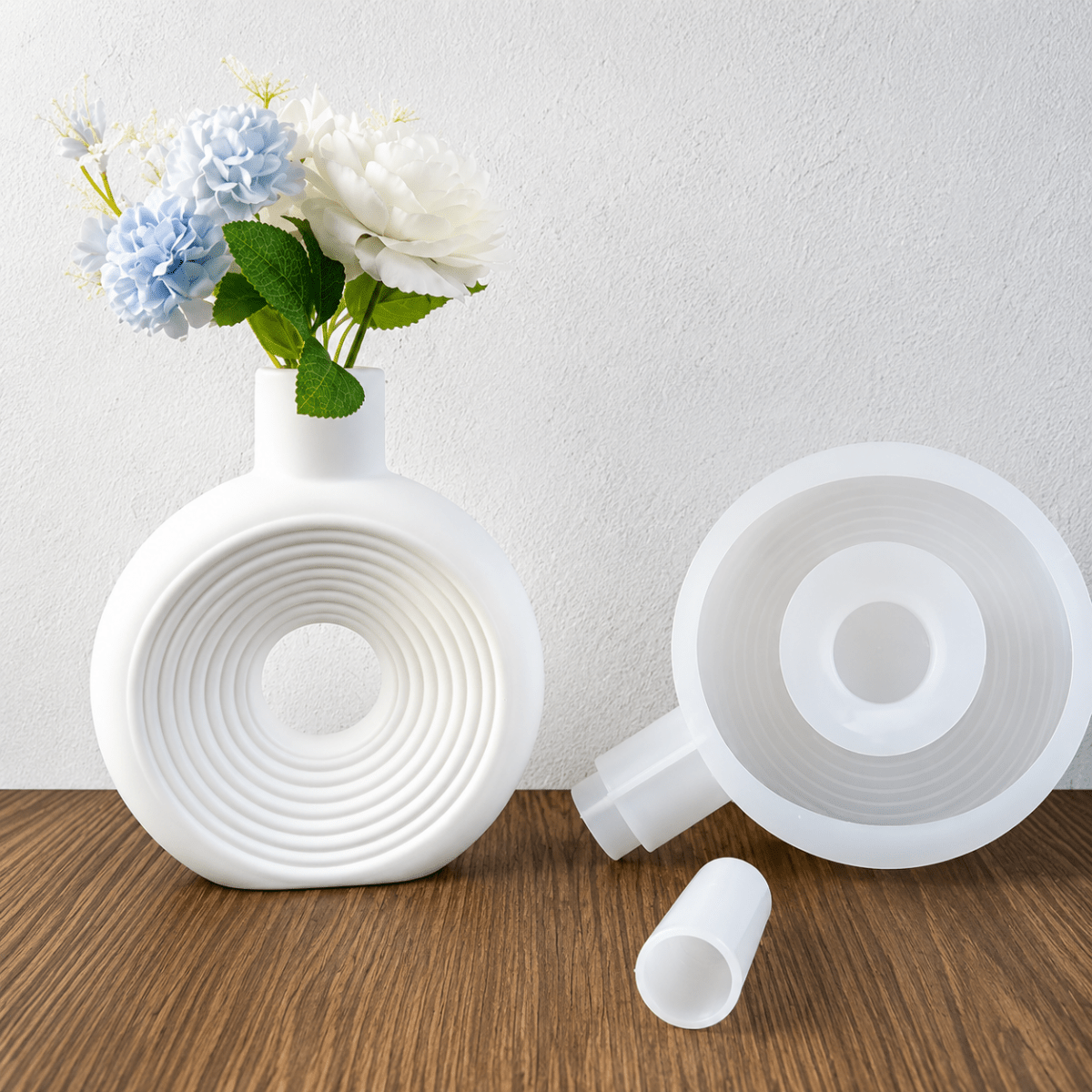 Lyba Moulds Round Donut Vase Concrete Resin Silicone Mould - Bakeware India