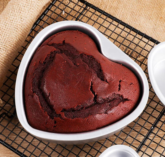 Bakewareind 3pcs heart aluminium pan set - Bakewareindia