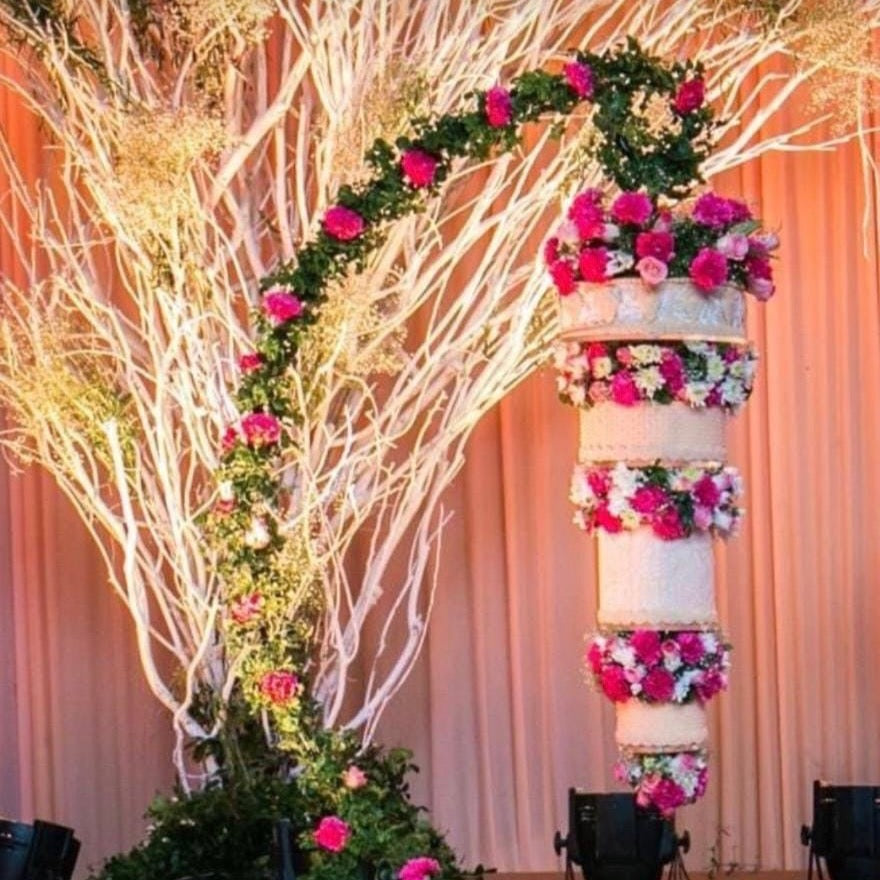 Bakewareind Chandelier 4 tier Cake Stand - Bakewareindia