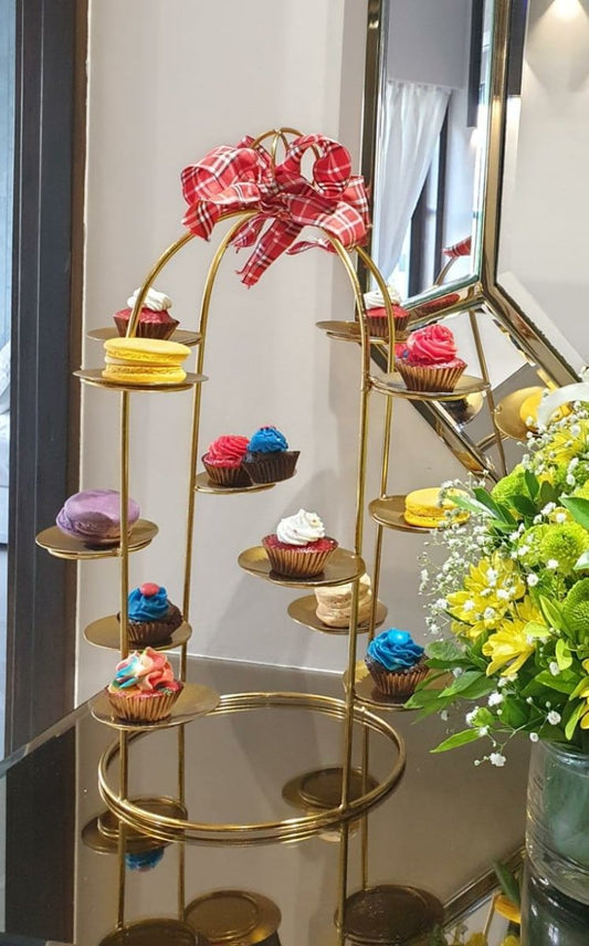 Bakewareind Cupcake/Macaroon/Dessert Stand Standing Tall - Bakewareindia
